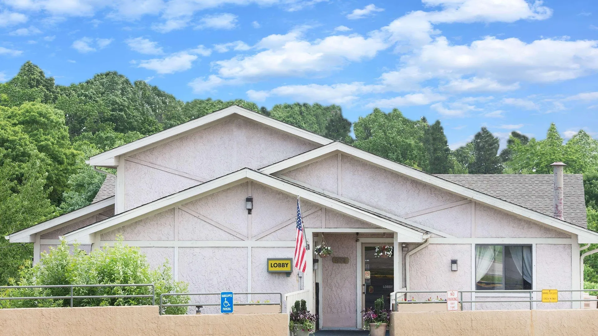 Super 8 By Wyndham Pittsburgh Pa Airport-University Area Moon Township Otel