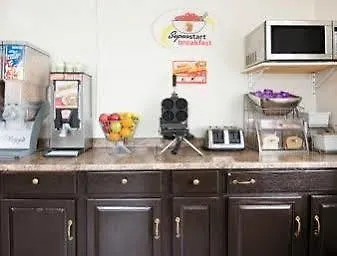 Otel Super 8 By Wyndham Pittsburgh Pa Airport-University Area Moon Township